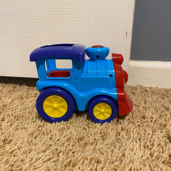 Toy Train - Picture 3 of 3